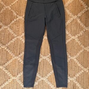ATHLETA 
Black High-Waisted Leggings